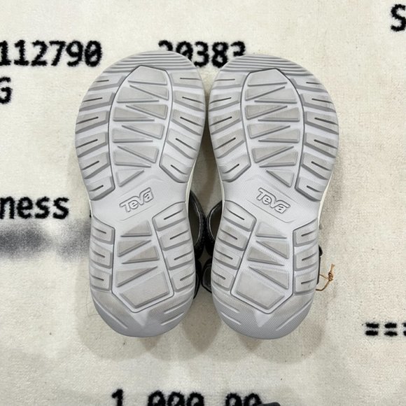 Teva X Christian Cowan Silver Glitter XLT2 Hurricane Strap Sandals - Picture 9 of 10